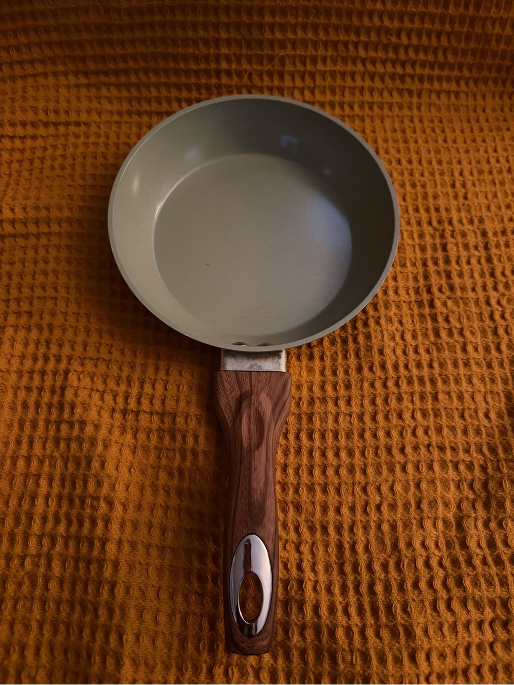 Gray Ceramic-Coated Frying Pan with Wood-Effect Handle